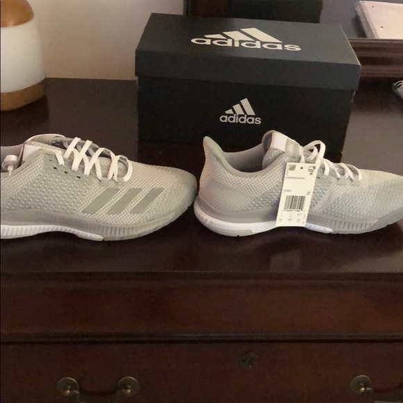 Brand new adidas - Picture 3 of 3